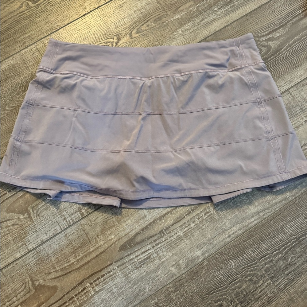 Lululemon Athletica Gray Skirt with Wide Waistband